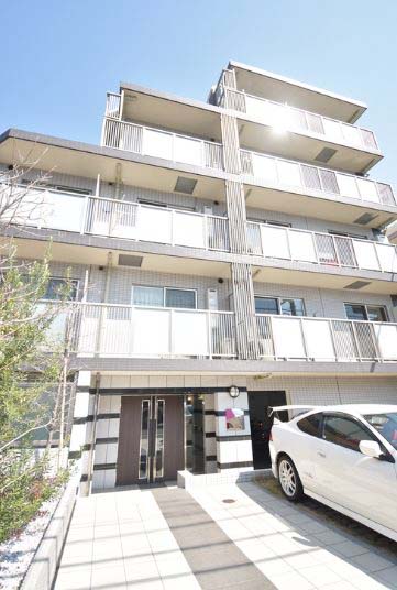 建物外観　★外壁タイル張り★