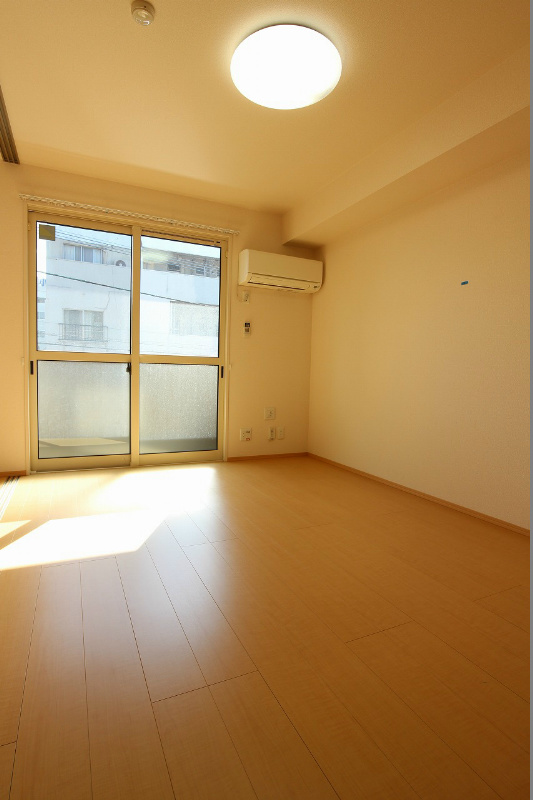 居室・リビング　他号室写真