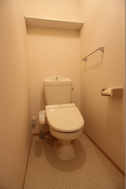 トイレ　他号室写真