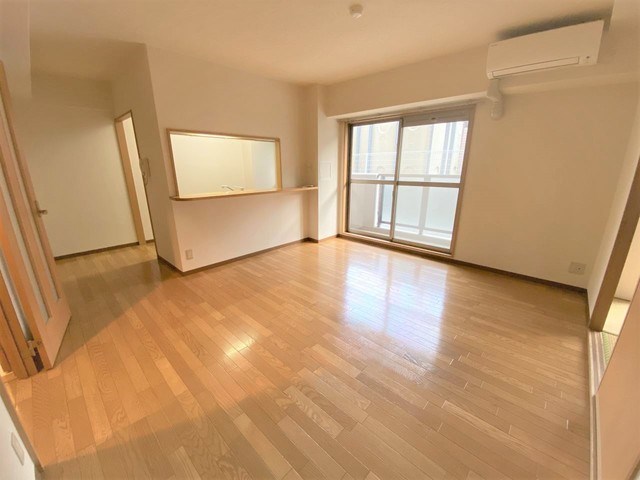 居室・リビング　同仕様写真