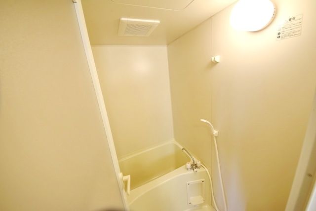 バス・シャワールーム　★お問い合わせはタウンハウジングまで★