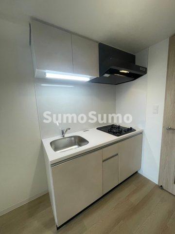 キッチン　コンパクトなキッチンで掃除もラクラク