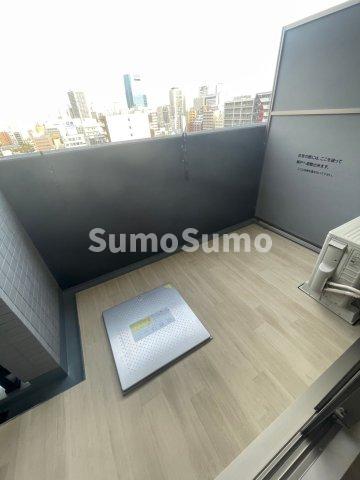 バルコニー　バルコニーからの眺めを楽しみながら食事をしませんか