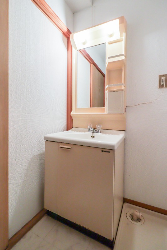 洗面設備　図面と現状に相違がある場合には現状を優先