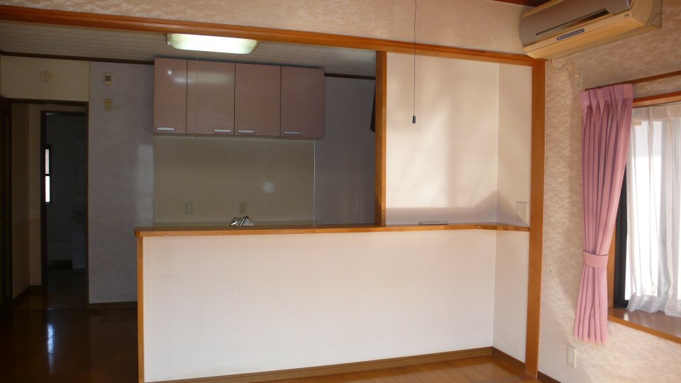 居室・リビング　南向きの明るいリビング