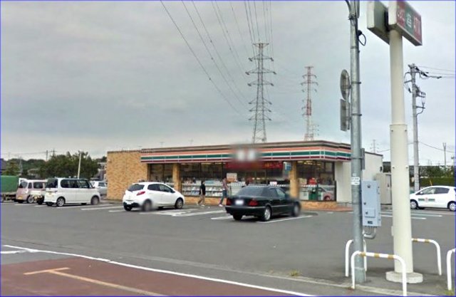 コンビニ　セブンイレブン小山雨ヶ谷新田店（コンビニ）まで251m