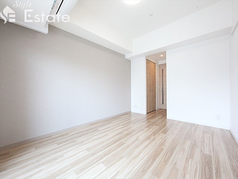 居室・リビング　内装