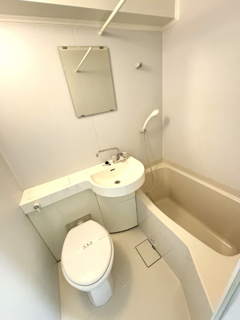 バス・シャワールーム　同タイプの他のお部屋