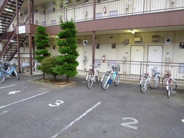 エントランス　★お部屋探しは株式会社タウンハウジング東京まで★