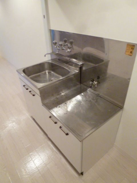 キッチン　★お部屋探しは株式会社タウンハウジング東京まで★