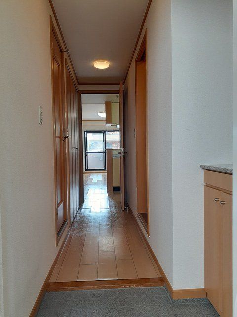 玄関　物件画像