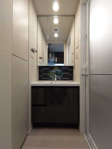 洗面設備　ルフォンプログレ四谷