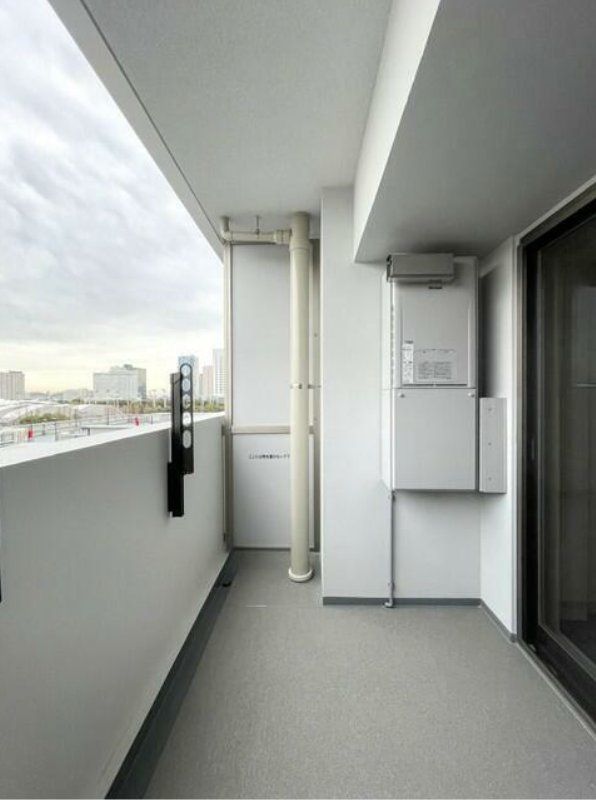 バルコニー　バルコニー