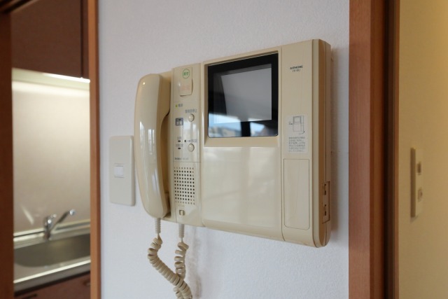 セキュリティ　インターホン