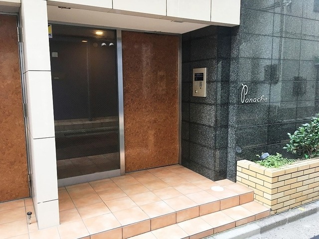 エントランス　エントランス