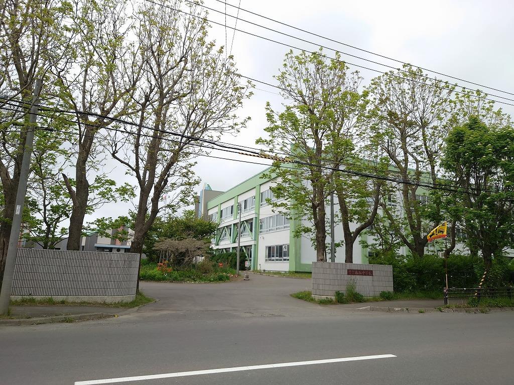 中学校　春採中学校（中学校）まで850m