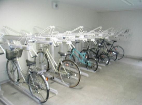 駐車場　駐輪場