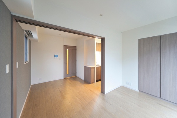 居室・リビング　同タイプ別室写真