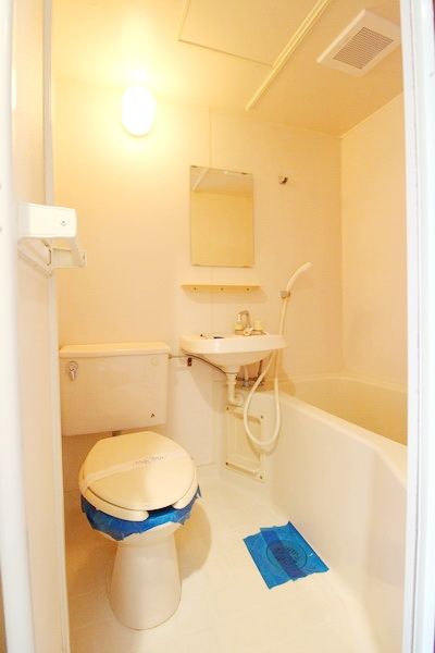 バス・シャワールーム　バス