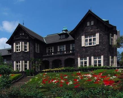 公園　旧古河庭園（公園）まで1457m