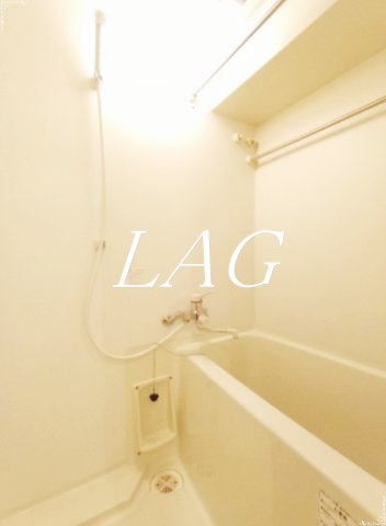 バス・シャワールーム　お風呂です。