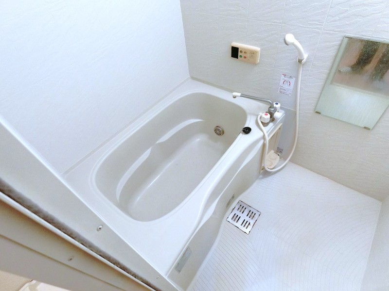 バス・シャワールーム　きれいなお風呂です
