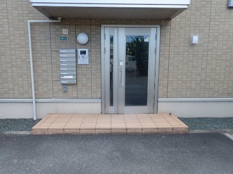 セキュリティ　オートロック完備