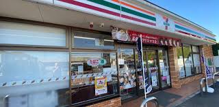 コンビニ　セブンイレブン千葉蘇我町2丁目店（コンビニ）まで746m