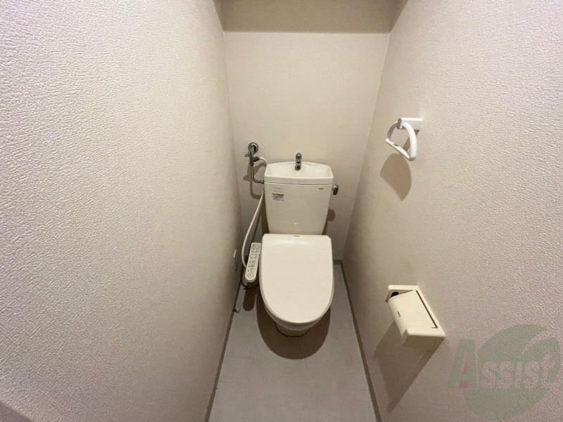 トイレ　ウォシュレット機能がついたトイレ。安心して使用できますね。