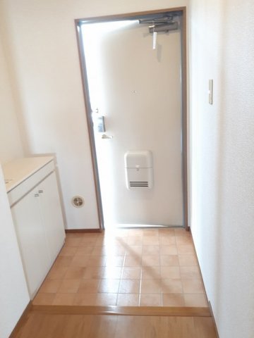 玄関　ゆったりとした玄関です