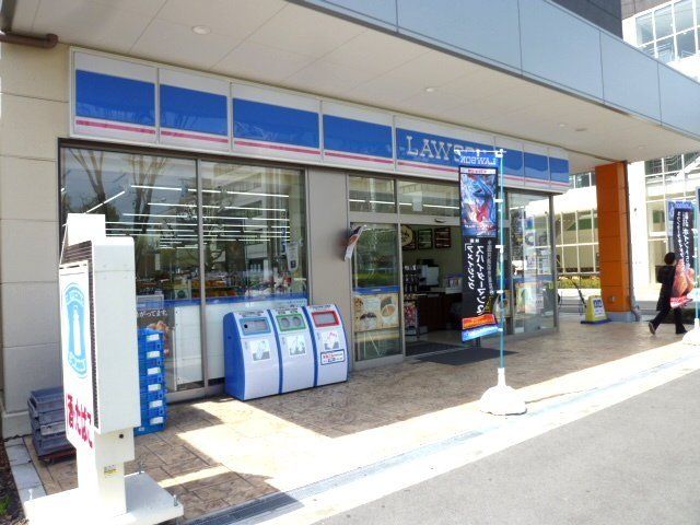 コンビニ　ローソン東大阪長田東四丁目店（コンビニ）まで299m