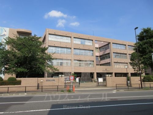 高校・高専　東京都立赤羽商業高等学校（高校・高専）まで1972m