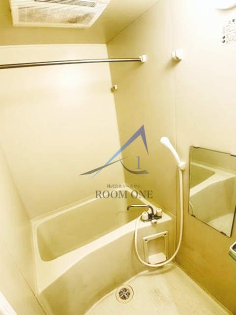 バス・シャワールーム　お風呂です。