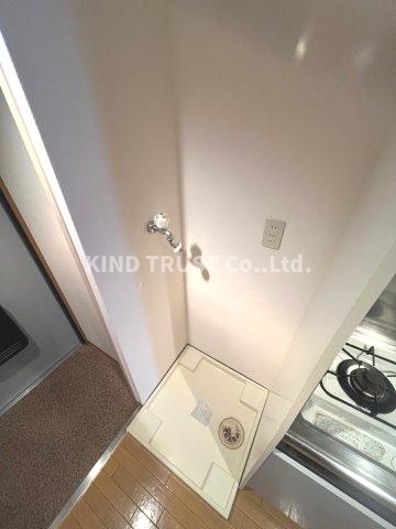 その他設備　車をお持ちの方に嬉しい駐車場付きの物件です