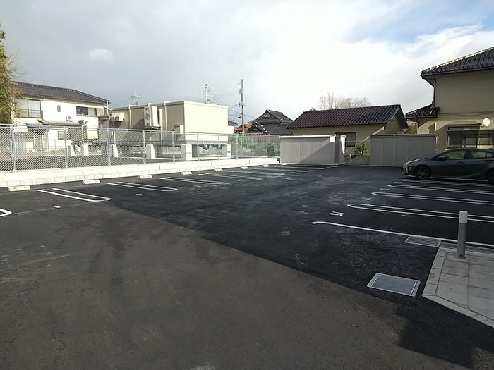 駐車場　平面駐車場