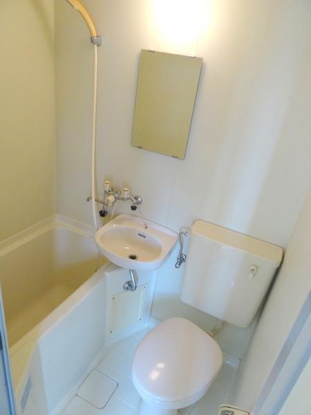 洗面設備　★洗面台と鏡付き★