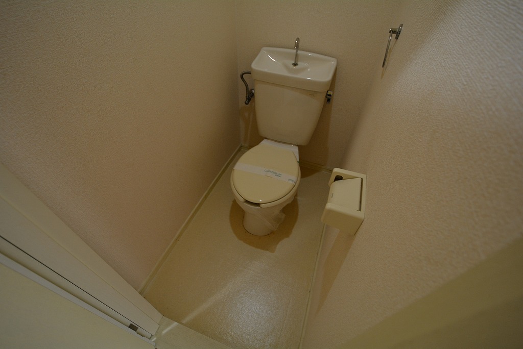 トイレ　シンプルで使いやすいトイレです♪