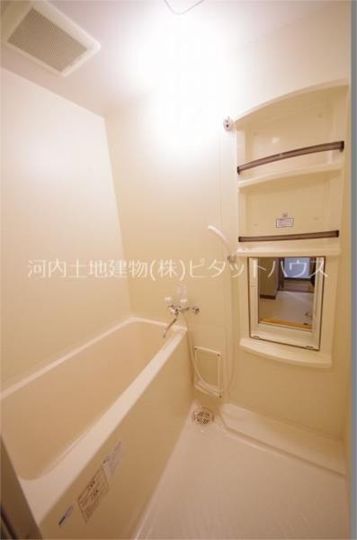 バス・シャワールーム　追い焚き付き