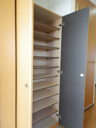 玄関　シューズボックス