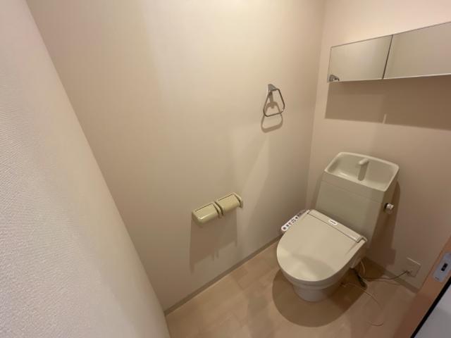 トイレ　シャワー付トイレ