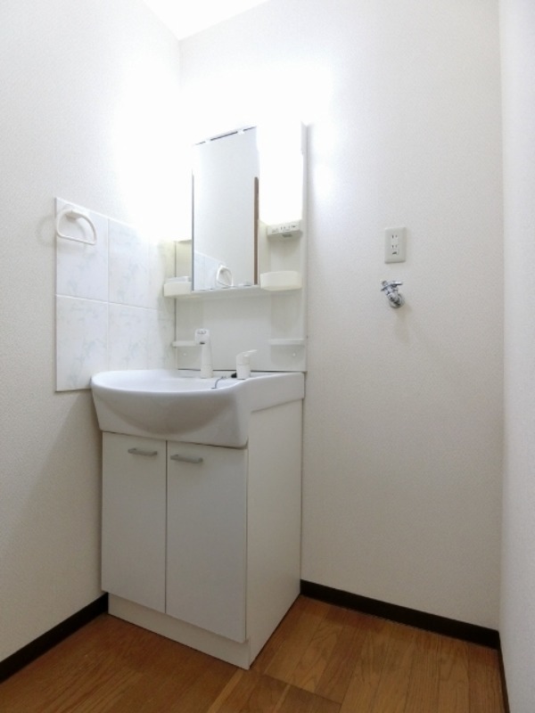 洗面設備　図面と現状に相違がある場合には現状を優先