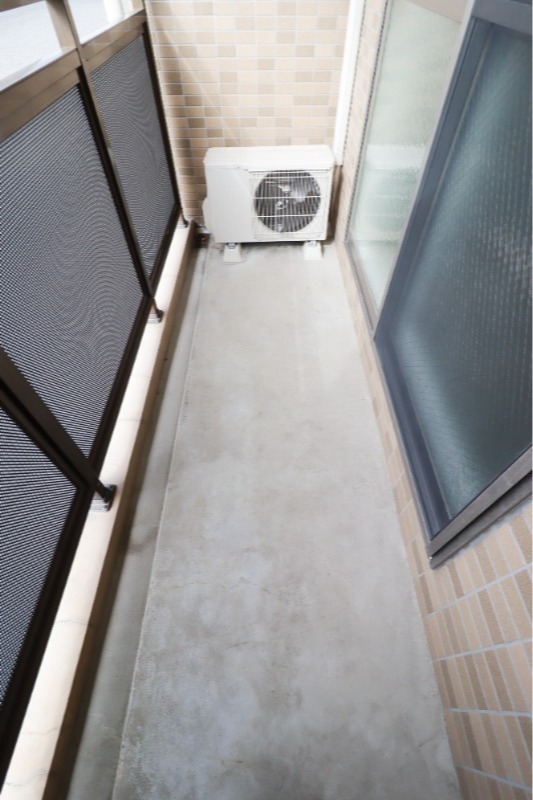 バルコニー　図面と現状に相違がある場合には現状を優先