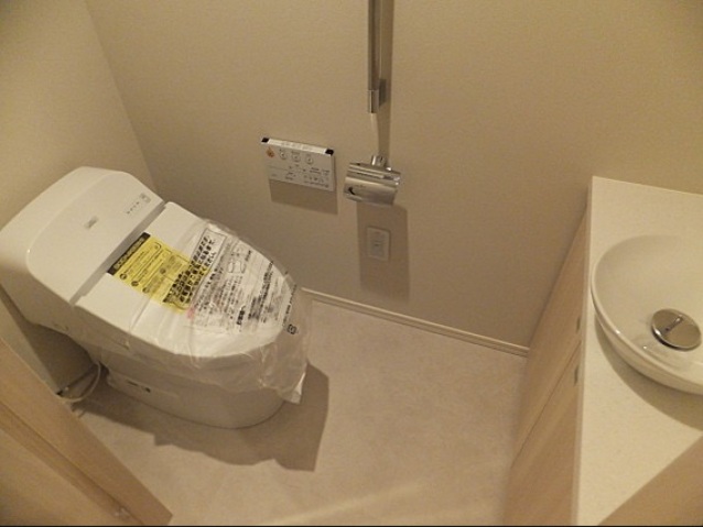 トイレ　※別部屋参照