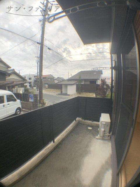 バルコニー　同一物件別部屋写真