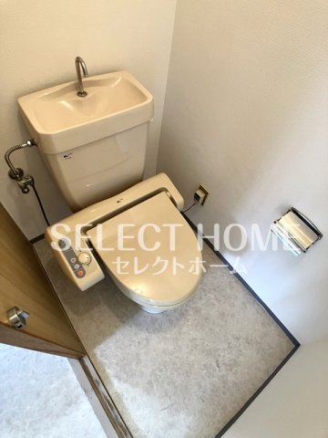 トイレ　同型タイプ