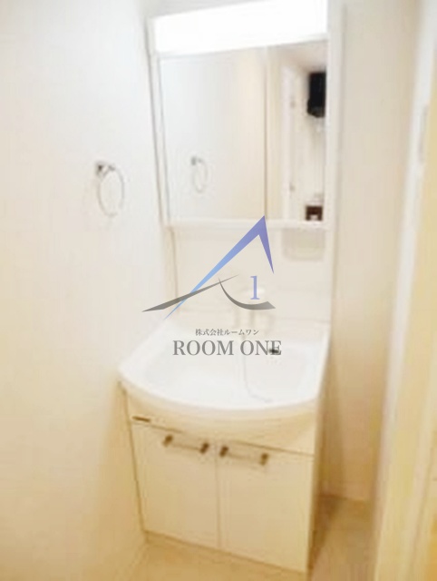 洗面設備　洗面台です。