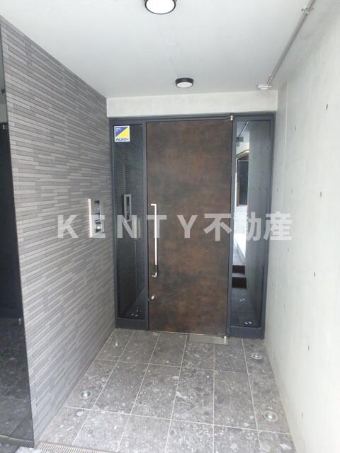 エントランス　毎日通るエントランスはこのようになっています