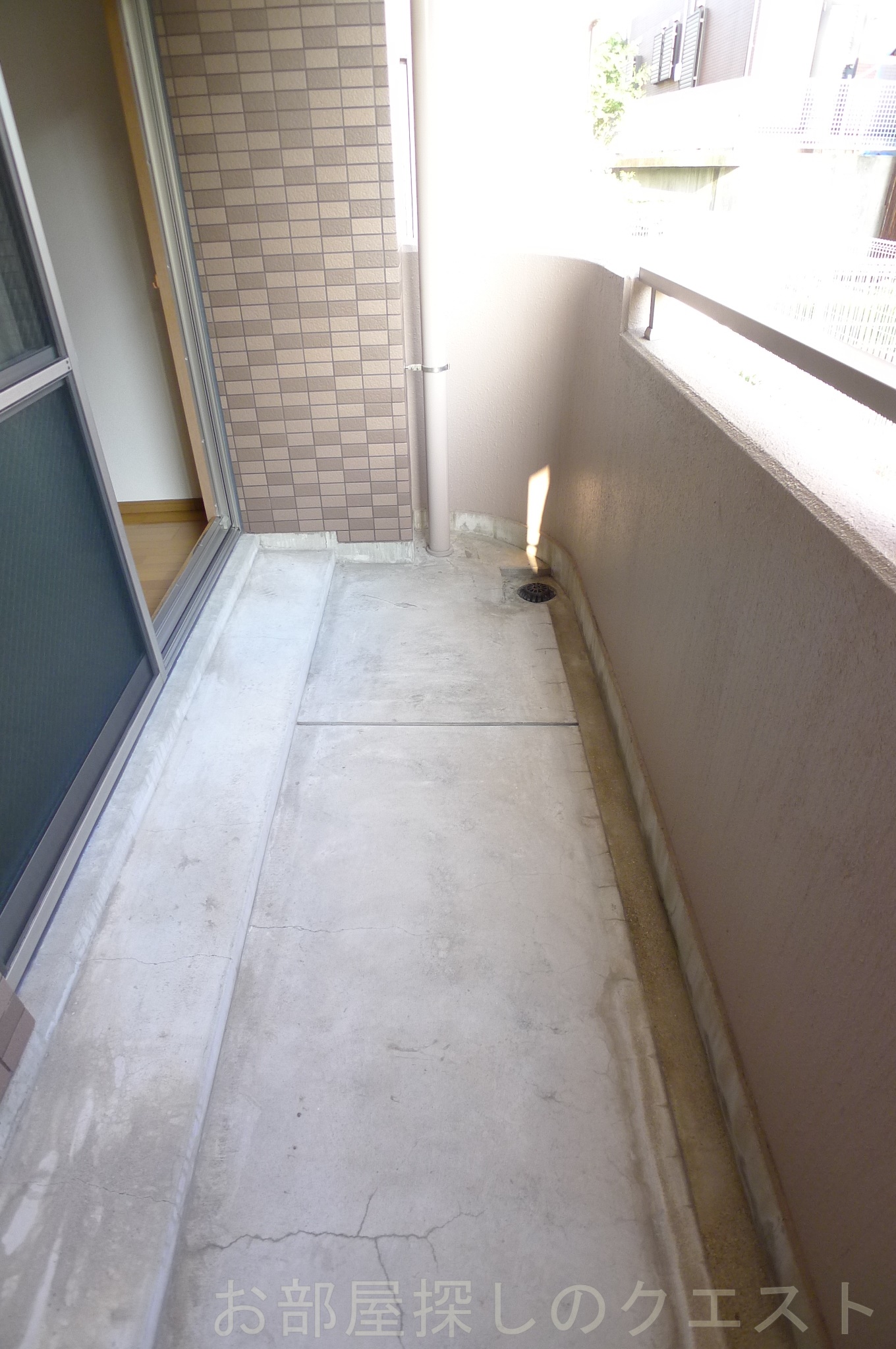 バルコニー　（写真は同タイプ）