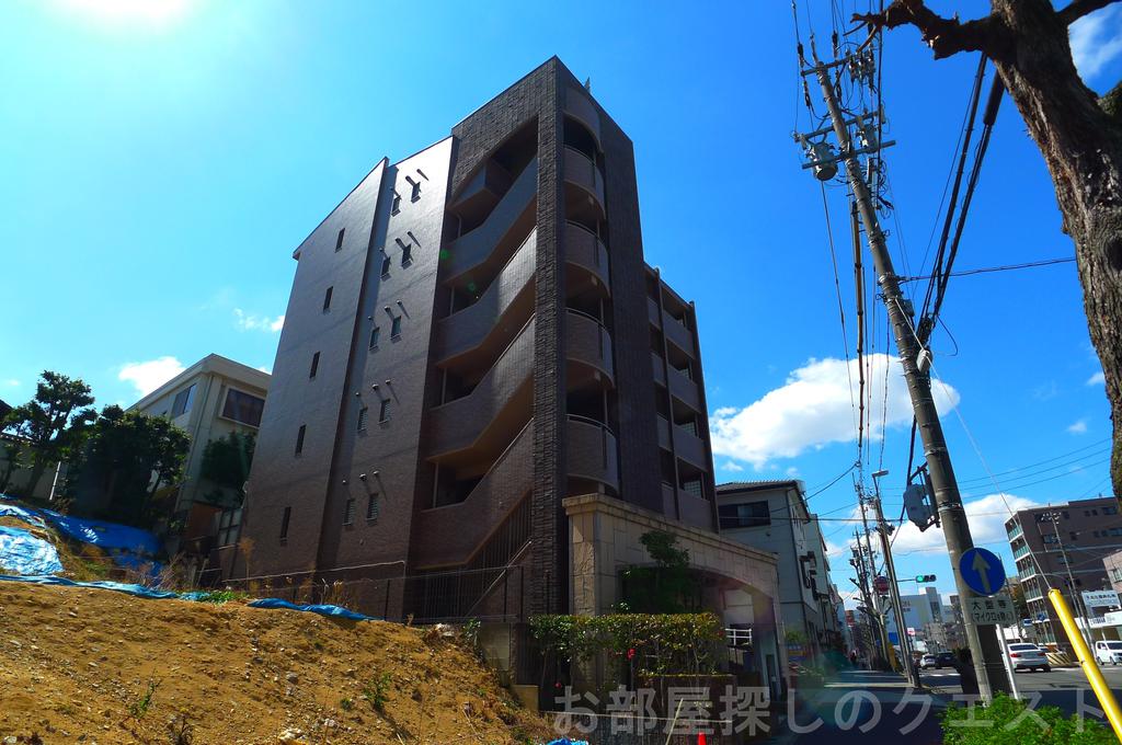 建物外観　オートロック付き！