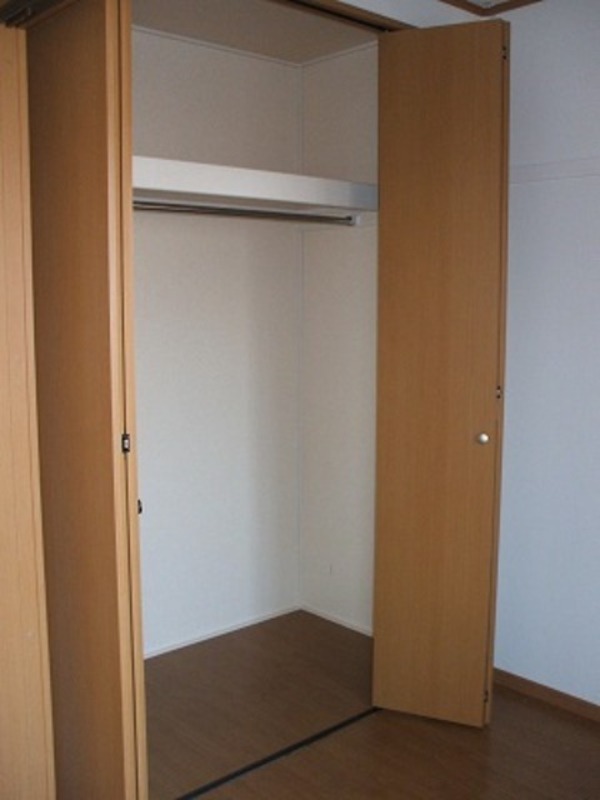 収納　図面と現状に相違がある場合には現状を優先